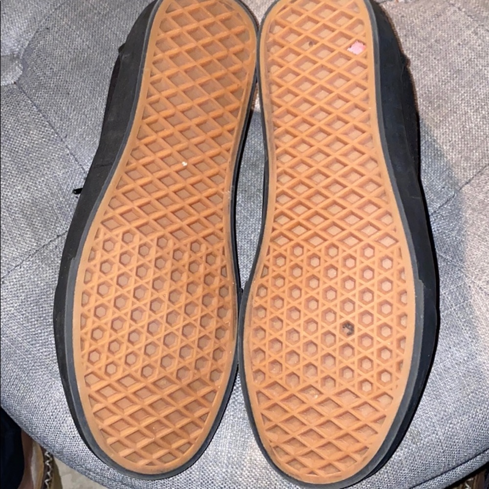 Vans - Picture 3 of 3